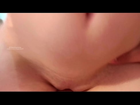 ❤️ Opamning xonasida uxlab yotib, men shunday uyg'ondim ❤️ Anal pornoda bizda ﹏